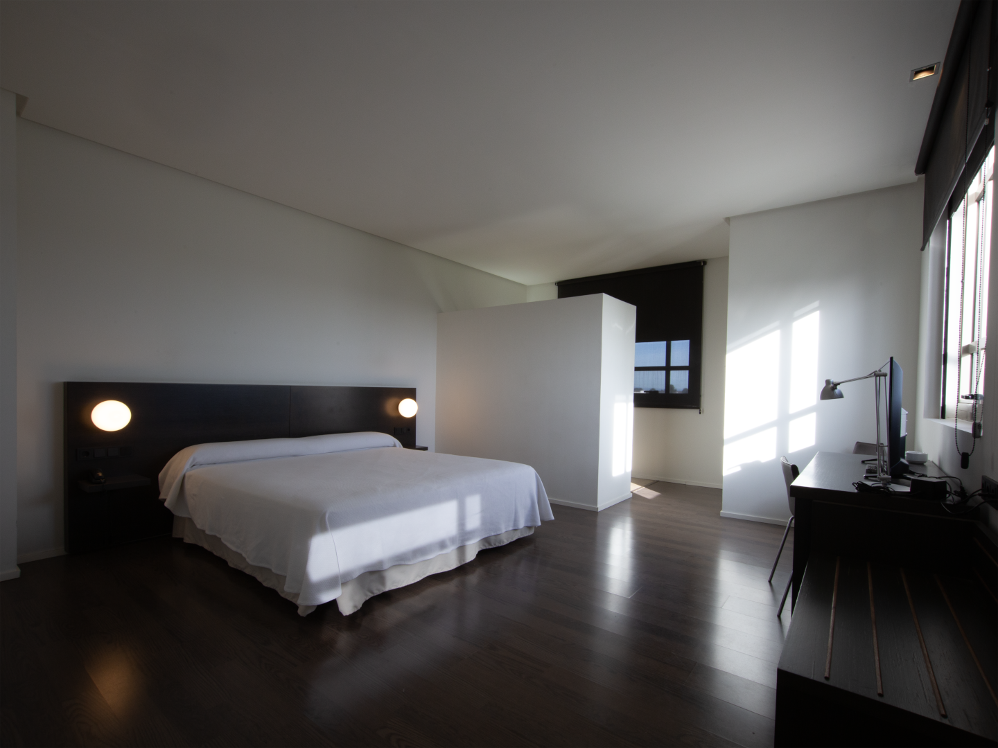 hotel de carretera en valencia con habitaciones amplias