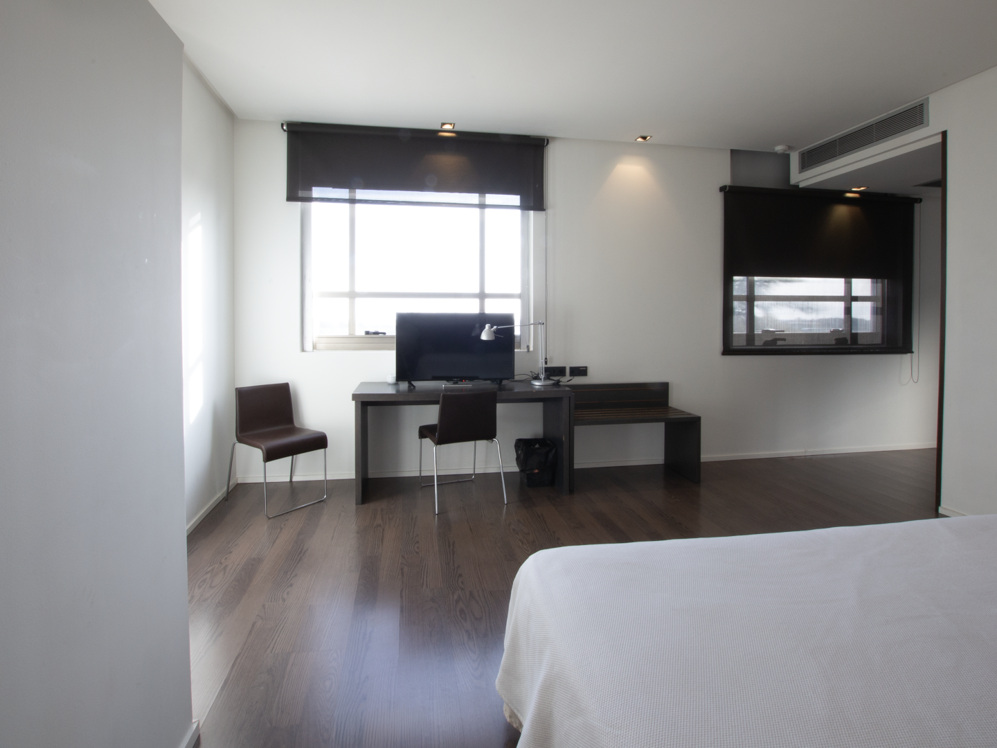 hotel de carretera en valencia con habitaciones con aire acondicionado